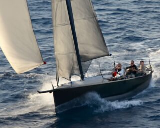 Sailing Blog: Navigating the Waves of Blogging Success